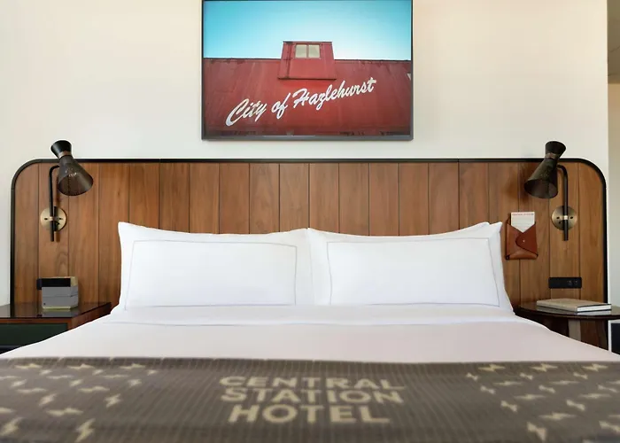 Top Hotels in Downtown Memphis