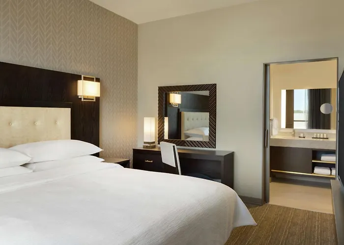 Top Hotels in Syracuse NY